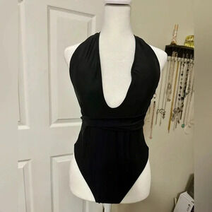 Women’s‎ bathing suit